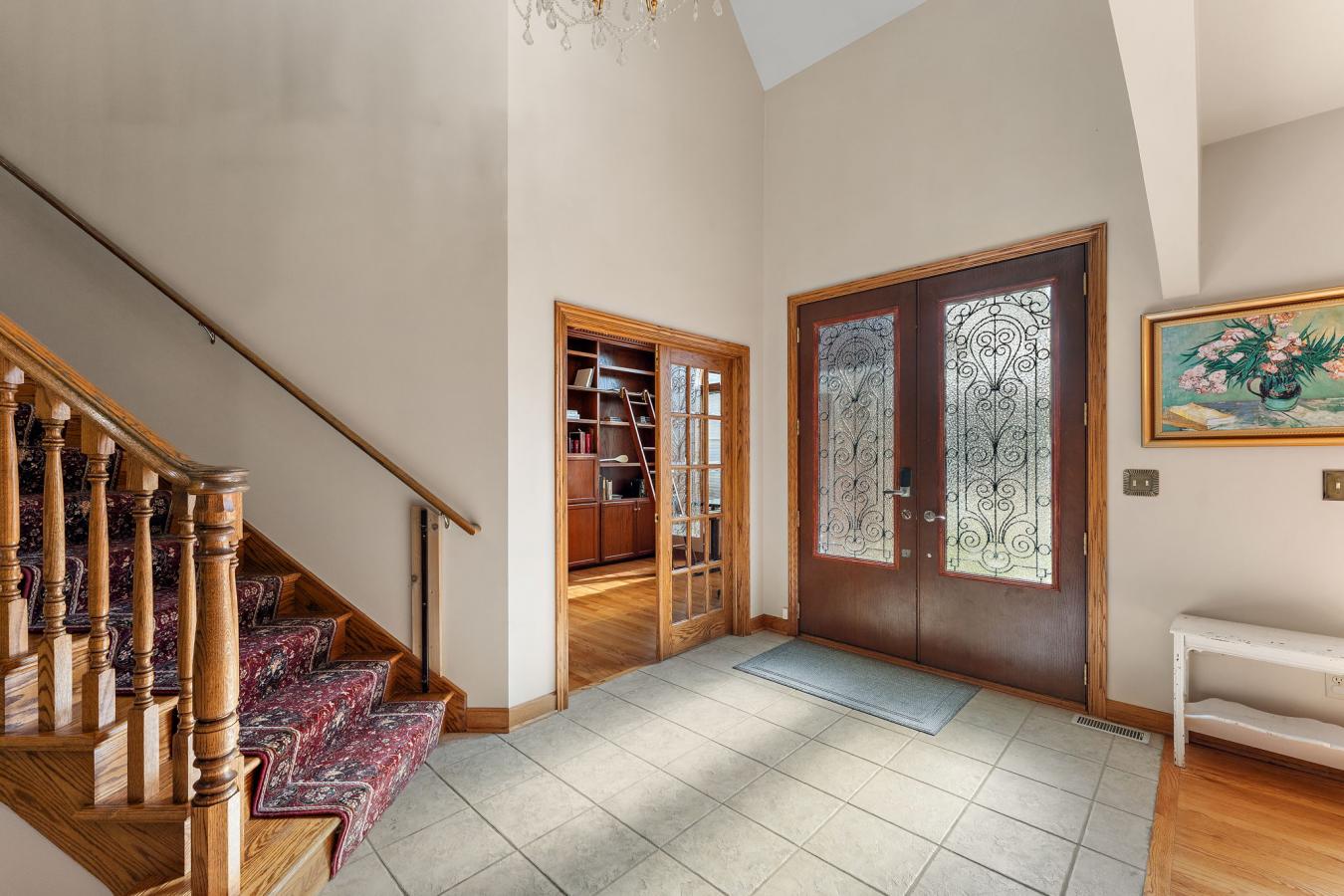 Munster, Lake, 46321, United States, 6 Bedrooms Bedrooms, ,4 BathroomsBathrooms,Residential,For Sale,1968581