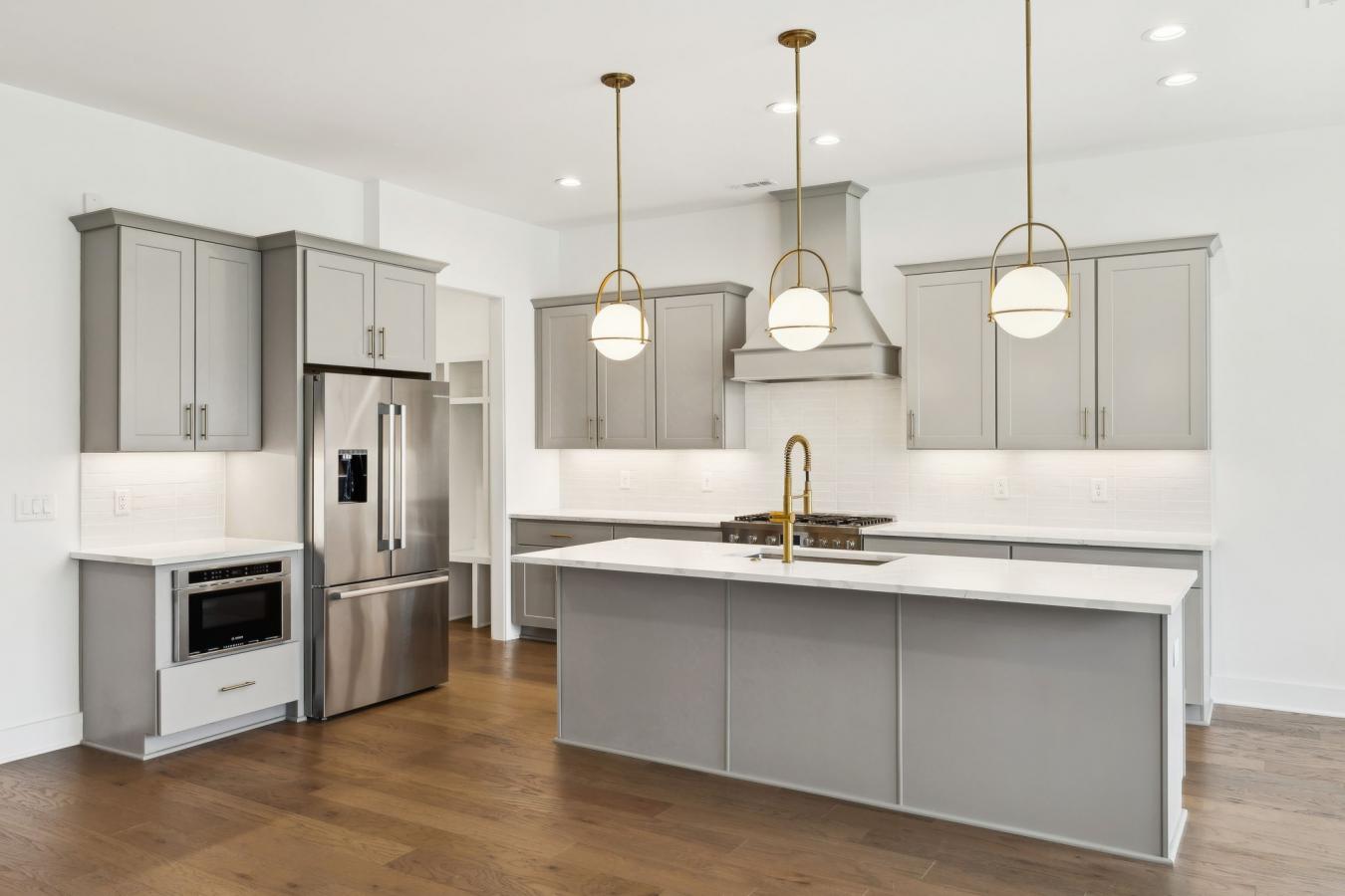 Brentwood, Davidson, 37027, United States, 3 Bedrooms Bedrooms, ,2 BathroomsBathrooms,Residential,For Sale,1968591