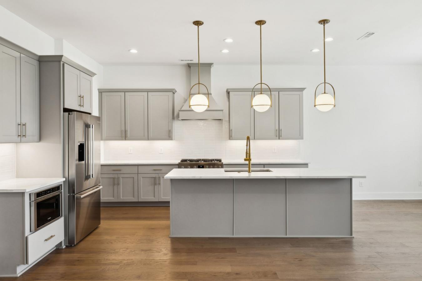 Brentwood, Davidson, 37027, United States, 3 Bedrooms Bedrooms, ,2 BathroomsBathrooms,Residential,For Sale,1968591