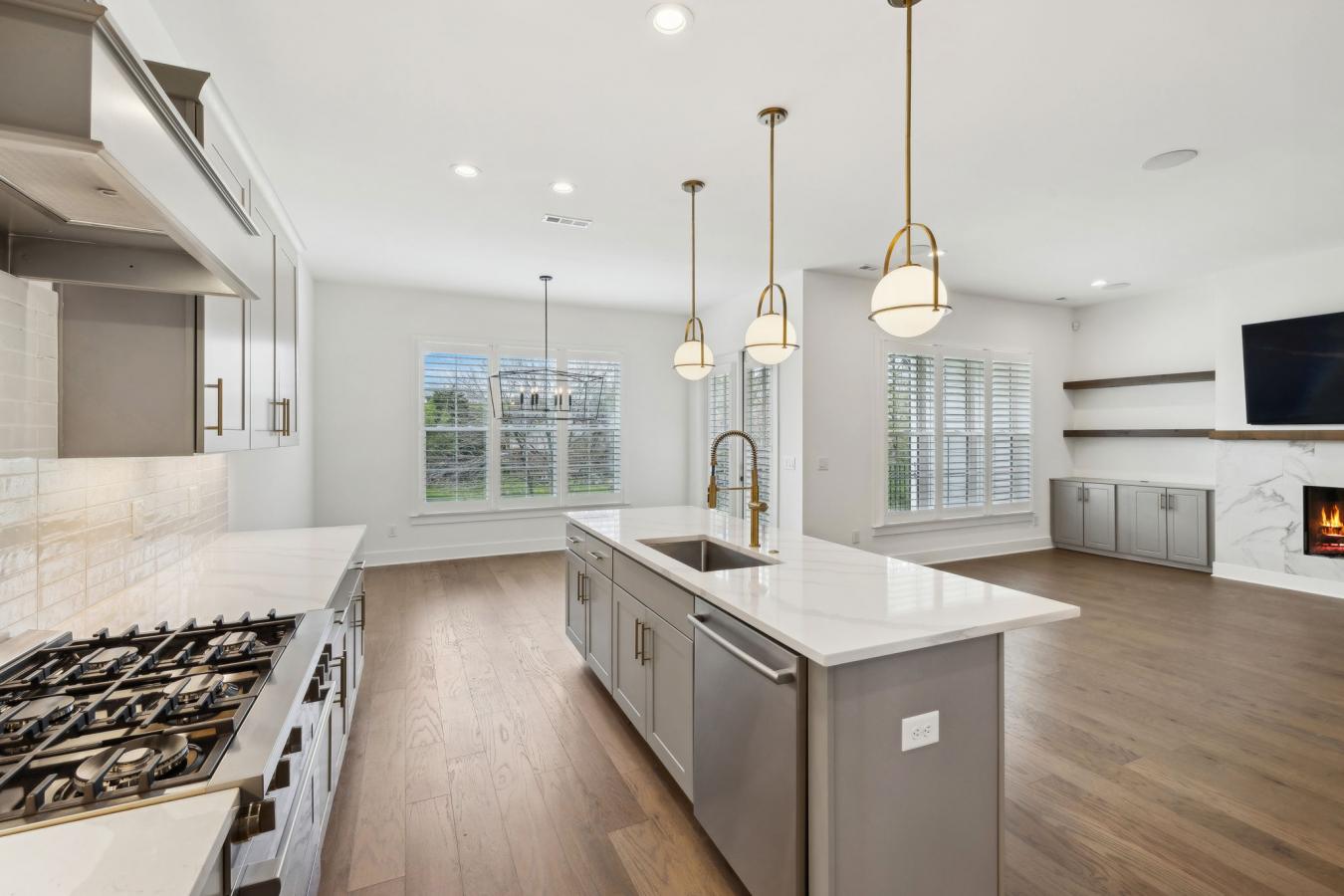 Brentwood, Davidson, 37027, United States, 3 Bedrooms Bedrooms, ,2 BathroomsBathrooms,Residential,For Sale,1968591