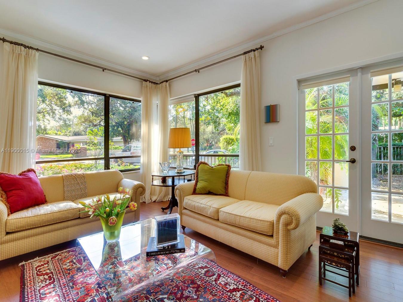 Coral Gables, Florida, 33143, United States, 4 Bedrooms Bedrooms, ,3 BathroomsBathrooms,Residential,For Sale,1969822