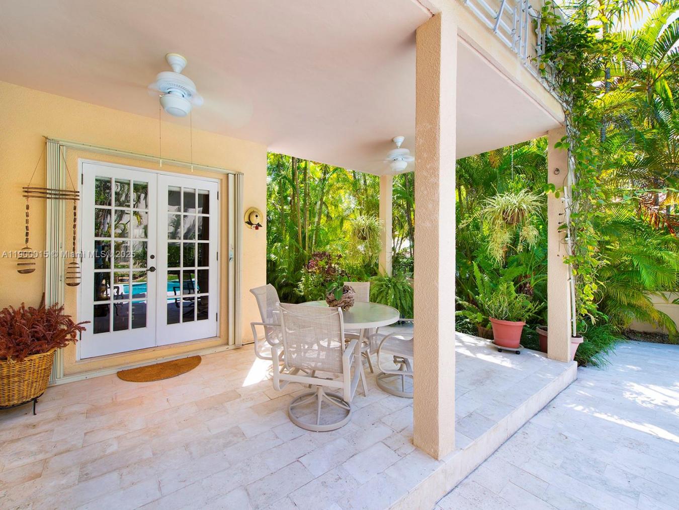 Coral Gables, Florida, 33143, United States, 4 Bedrooms Bedrooms, ,3 BathroomsBathrooms,Residential,For Sale,1969822