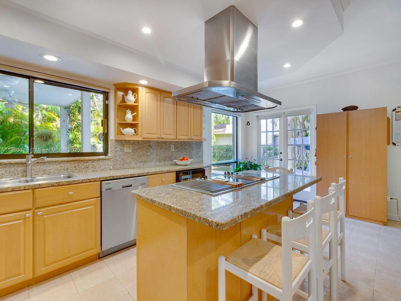 Coral Gables, Florida, 33143, United States, 4 Bedrooms Bedrooms, ,3 BathroomsBathrooms,Residential,For Sale,1969822