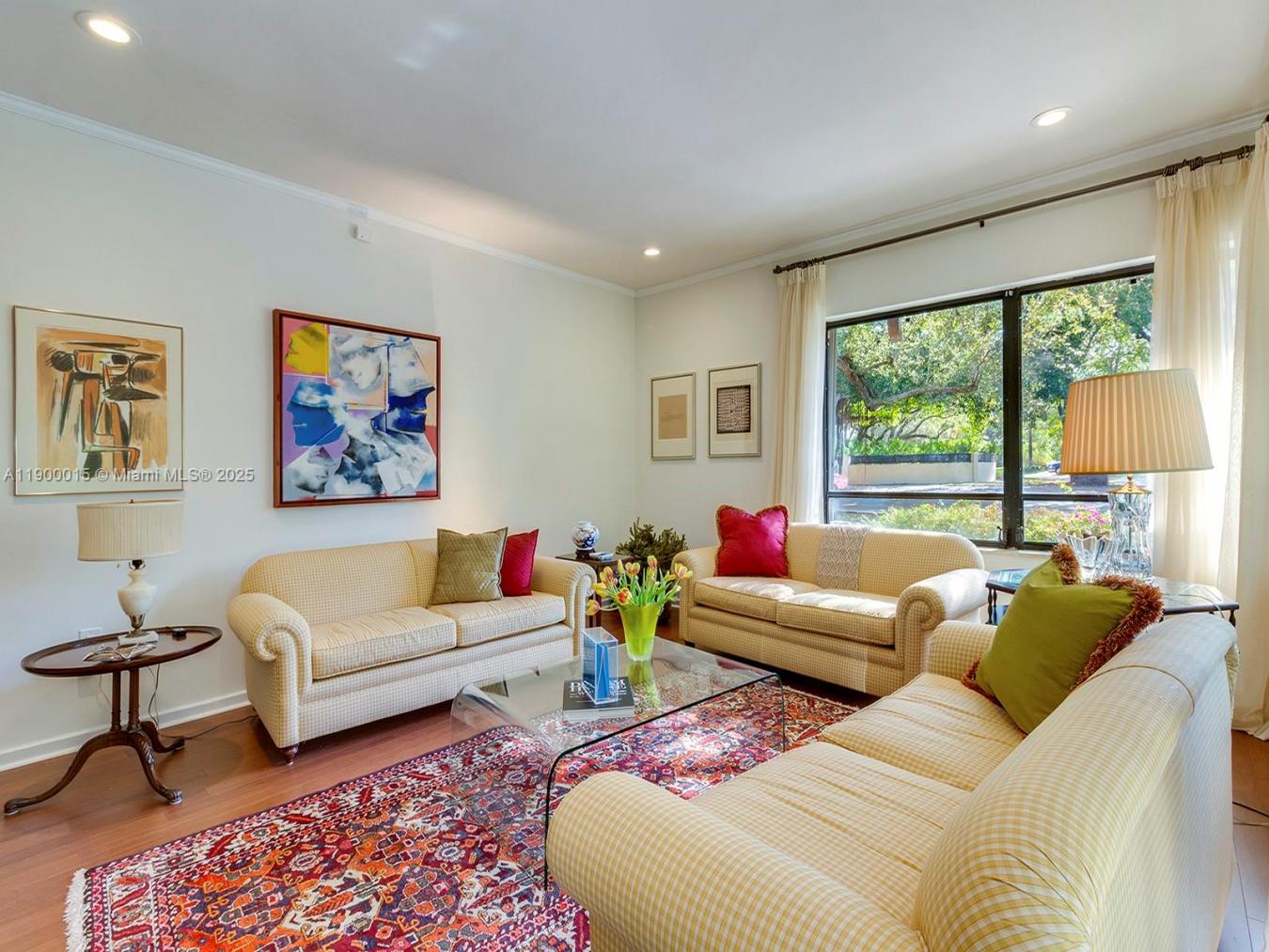 Coral Gables, Florida, 33143, United States, 4 Bedrooms Bedrooms, ,3 BathroomsBathrooms,Residential,For Sale,1969822