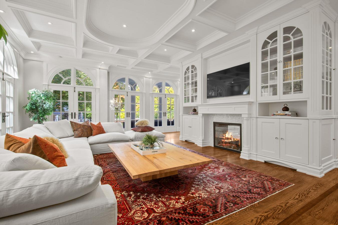 Toronto, ON, M3H 1E3, Canada, 5 Bedrooms Bedrooms, ,7 BathroomsBathrooms,Residential,For Sale,1968568