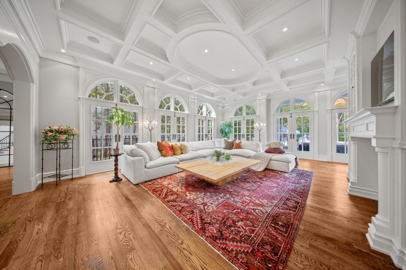 Toronto, ON, M3H 1E3, Canada, 5 Bedrooms Bedrooms, ,7 BathroomsBathrooms,Residential,For Sale,1968568