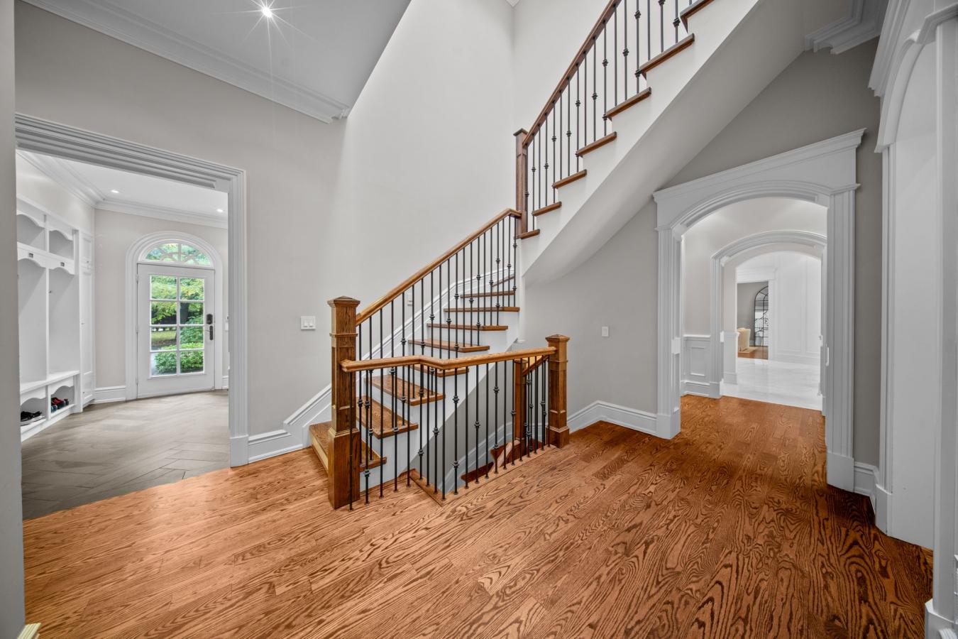 Toronto, ON, M3H 1E3, Canada, 5 Bedrooms Bedrooms, ,7 BathroomsBathrooms,Residential,For Sale,1968568