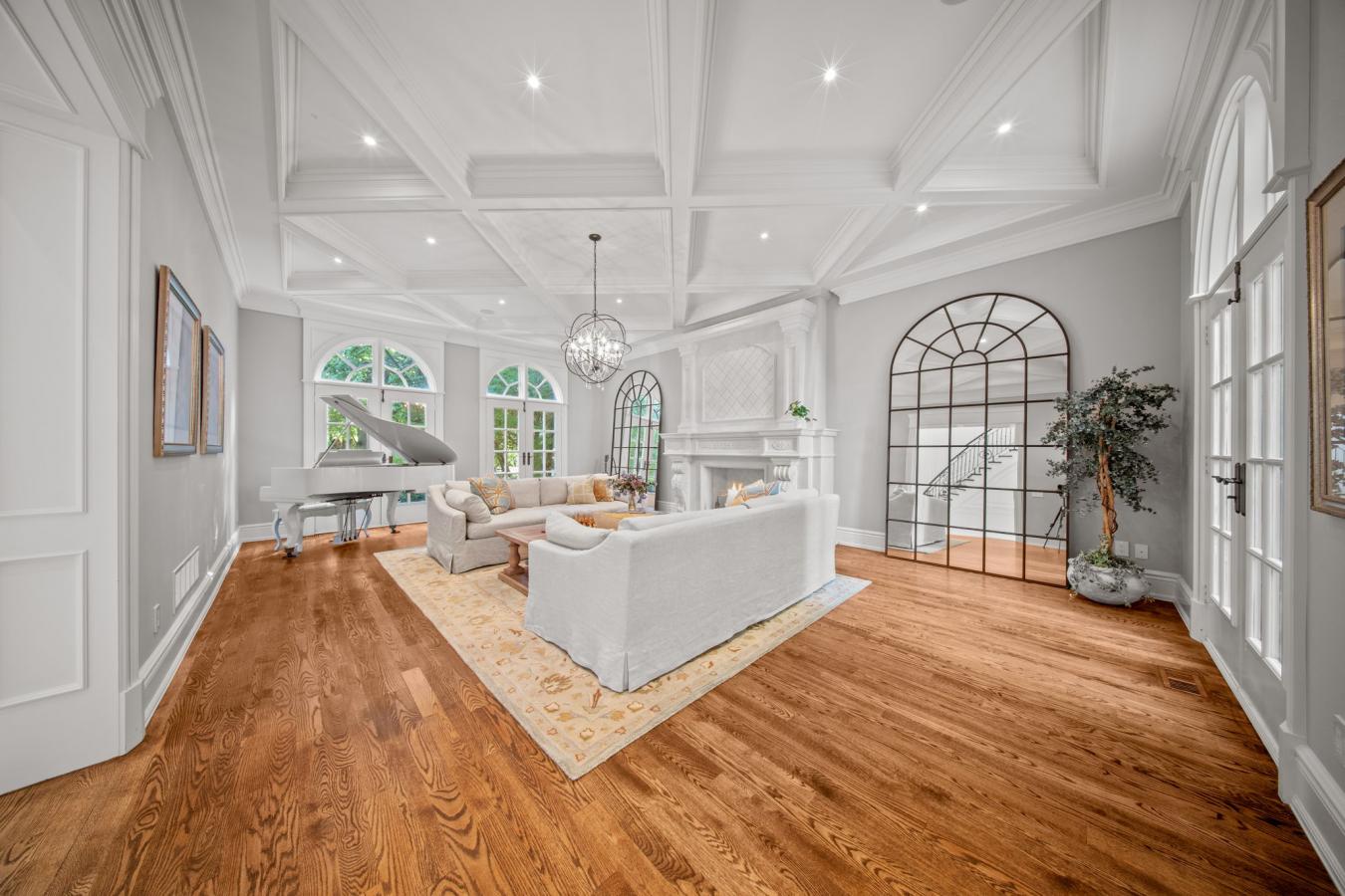 Toronto, ON, M3H 1E3, Canada, 5 Bedrooms Bedrooms, ,7 BathroomsBathrooms,Residential,For Sale,1968568