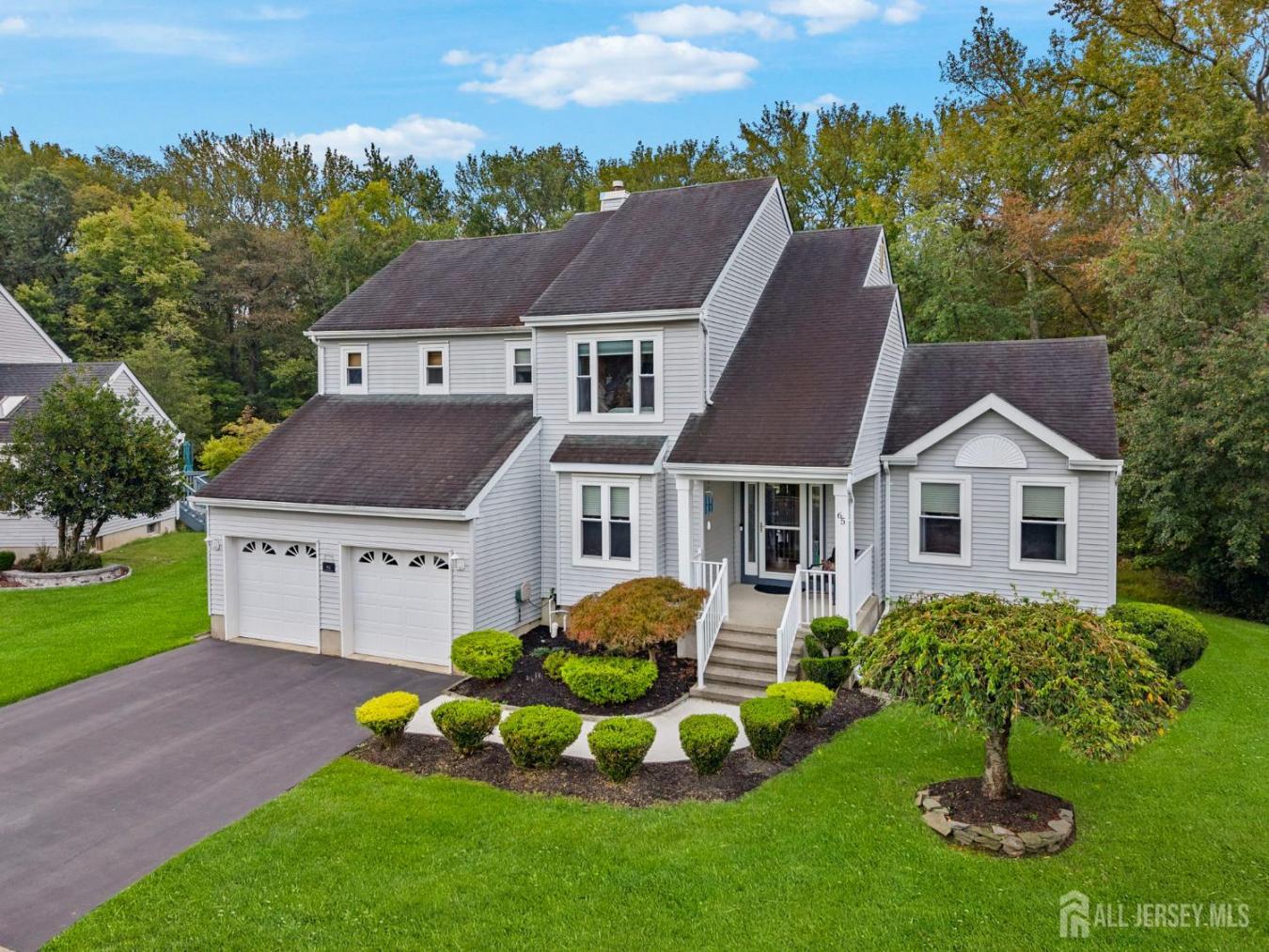 Morganville, Monmouth, 07751, United States, 4 Bedrooms Bedrooms, ,2 BathroomsBathrooms,Residential,For Sale,1968566