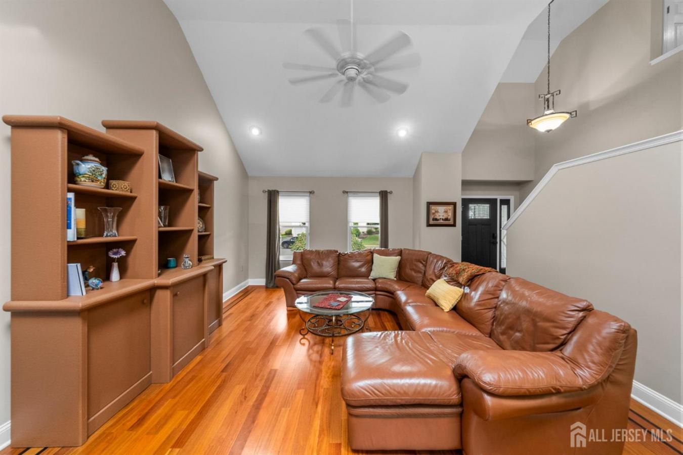 Morganville, Monmouth, 07751, United States, 4 Bedrooms Bedrooms, ,2 BathroomsBathrooms,Residential,For Sale,1968566