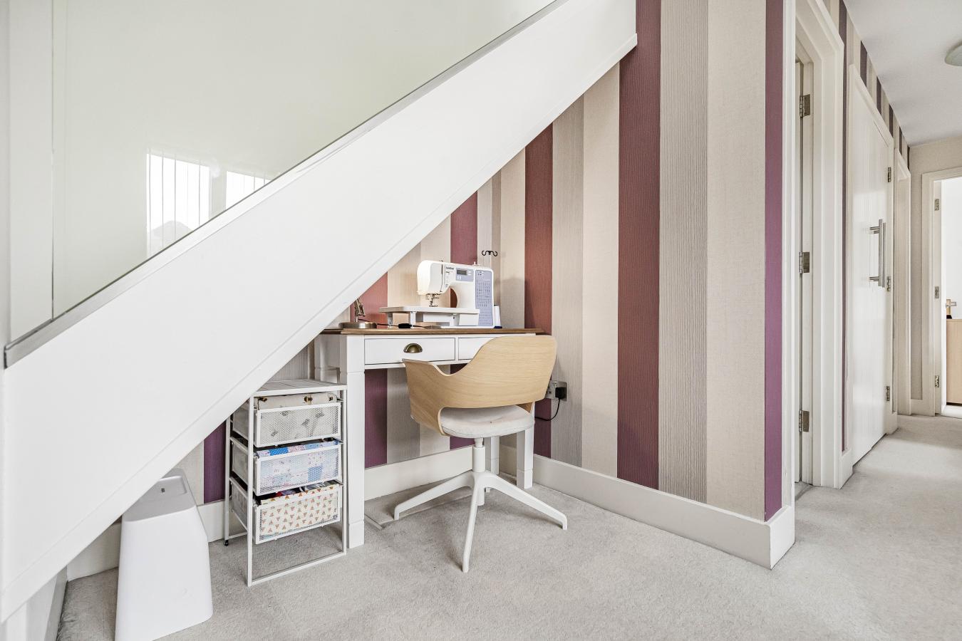 Caterham, Surrey, CR3 6FF, United Kingdom, 5 Bedrooms Bedrooms, ,3 BathroomsBathrooms,Residential,For Sale,1968563