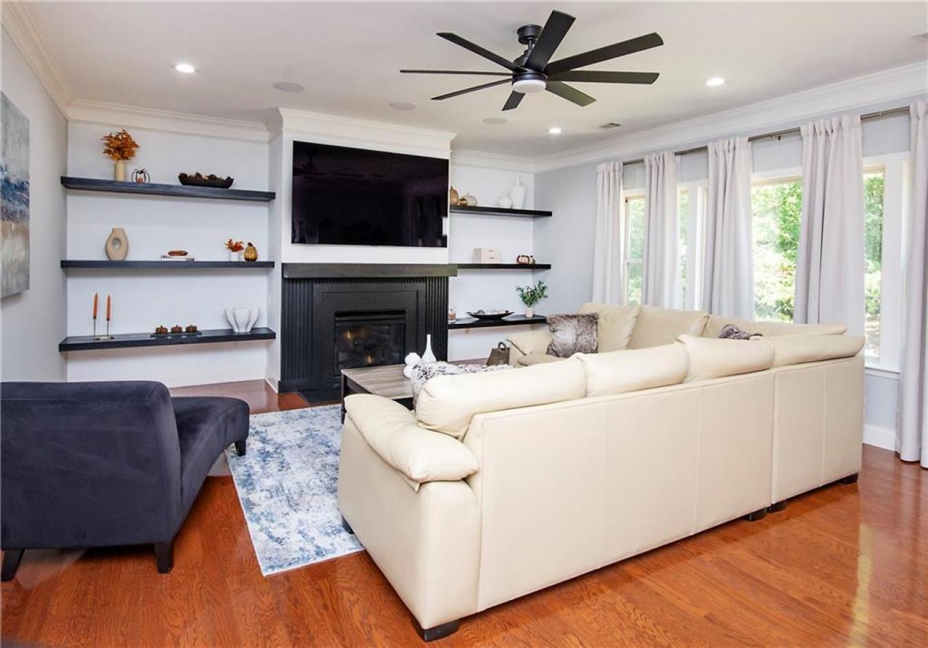 Alpharetta, Forsyth - GA, 30004, United States, 4 Bedrooms Bedrooms, ,2 BathroomsBathrooms,Residential,For Sale,1968562