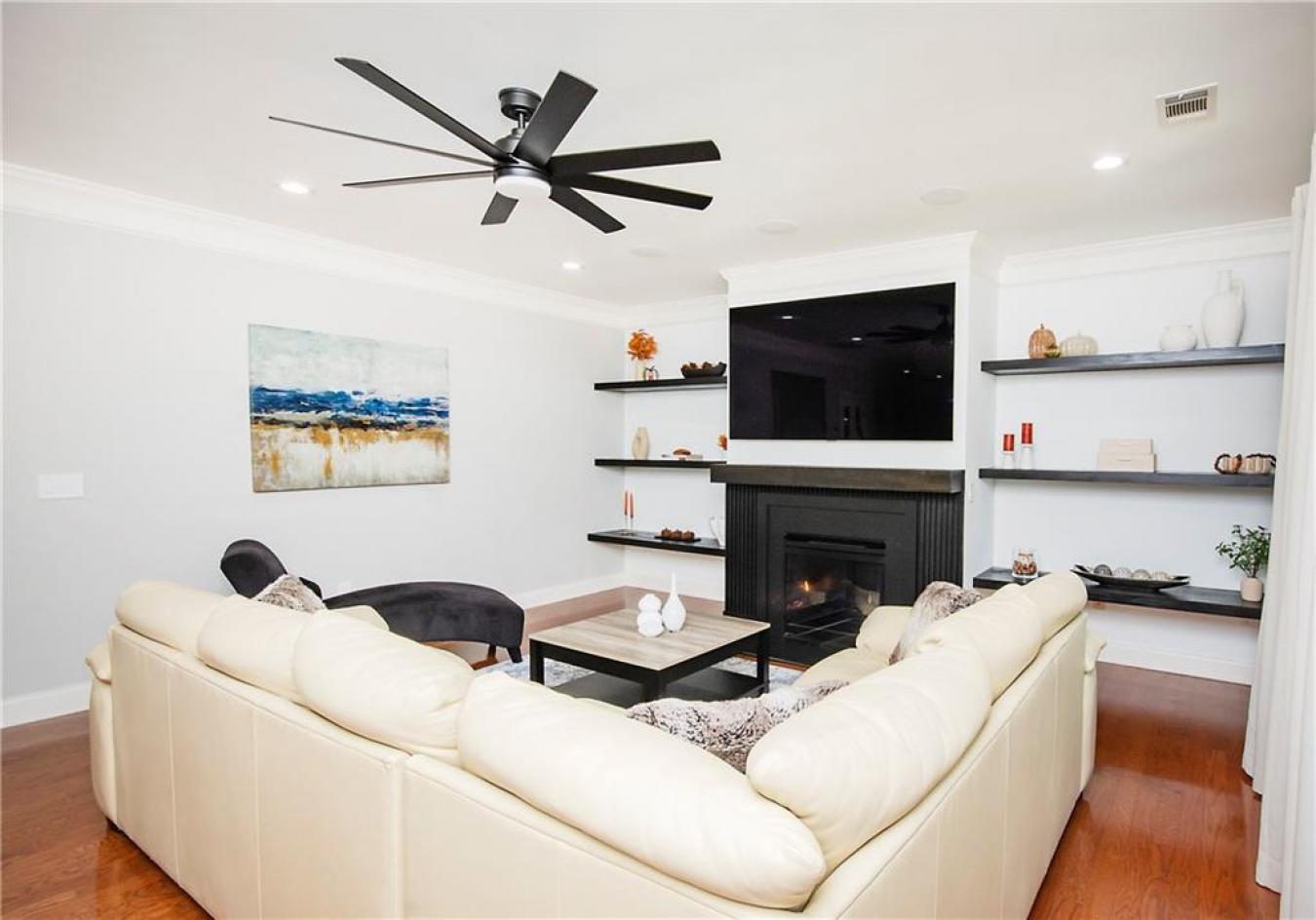 Alpharetta, Forsyth - GA, 30004, United States, 4 Bedrooms Bedrooms, ,2 BathroomsBathrooms,Residential,For Sale,1968562