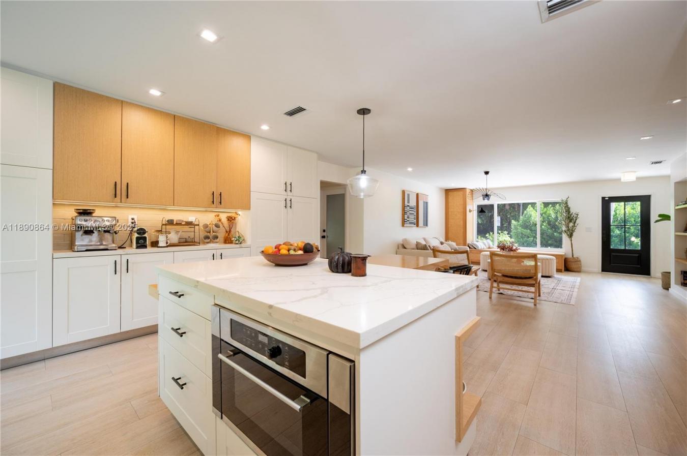 South Miami, Miami-Dade County, 33155, United States, 4 Bedrooms Bedrooms, ,3 BathroomsBathrooms,Residential,For Sale,1968558