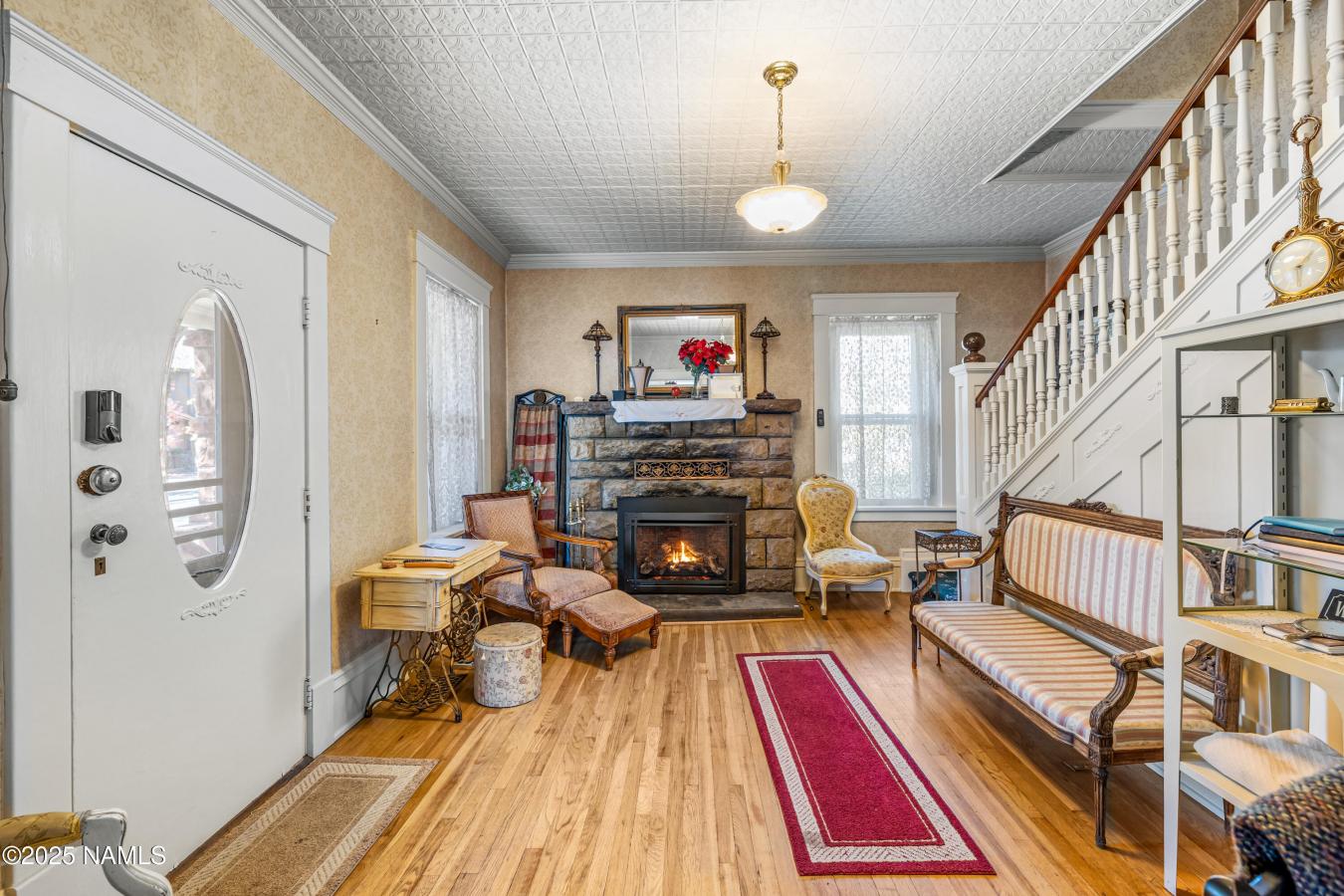 Flagstaff, Coconino, 86001, United States, 5 Bedrooms Bedrooms, ,4 BathroomsBathrooms,Residential,For Sale,1968555