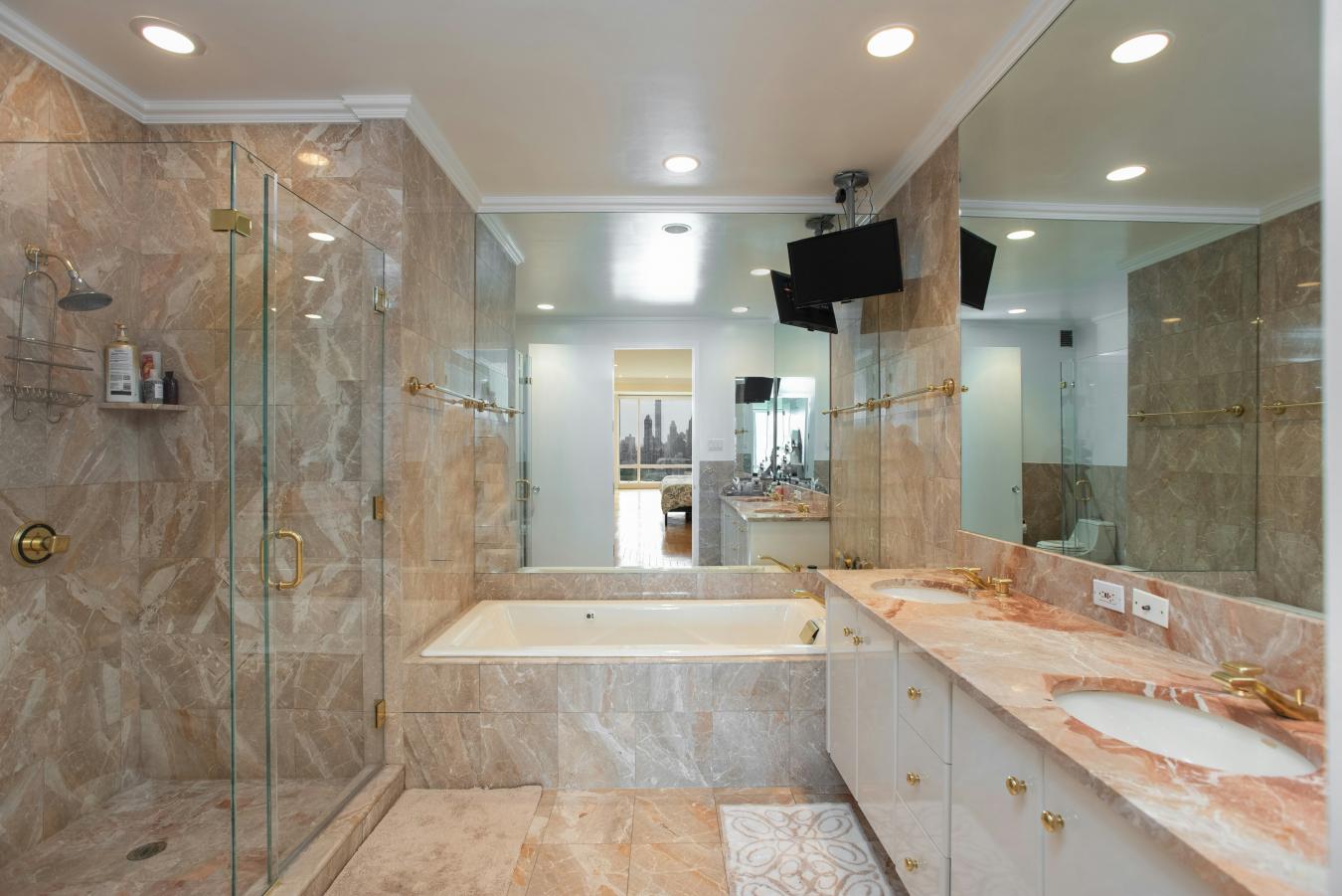 New York, New York, 10023, United States, 2 Bedrooms Bedrooms, ,2 BathroomsBathrooms,Residential,For Sale,1968548