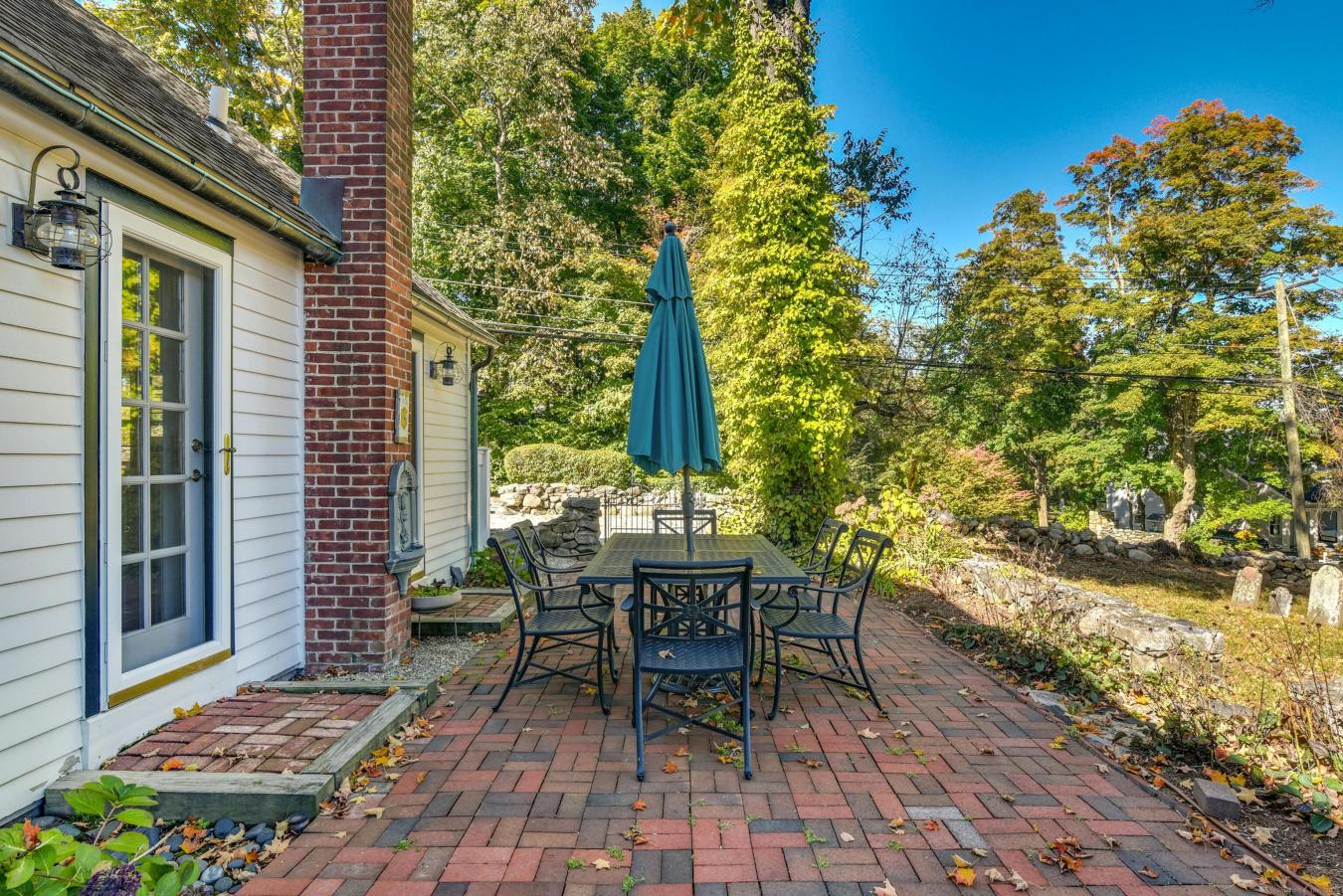 New Canaan, Connecticut, 06840, United States, 4 Bedrooms Bedrooms, ,3 BathroomsBathrooms,Residential,For Sale,1968546