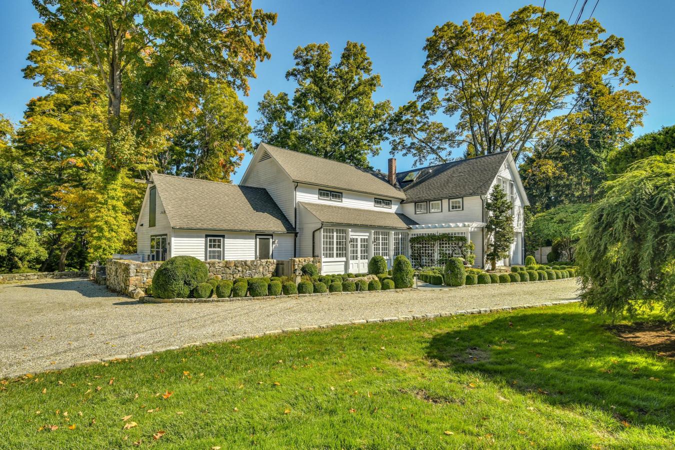 New Canaan, Connecticut, 06840, United States, 4 Bedrooms Bedrooms, ,3 BathroomsBathrooms,Residential,For Sale,1968546