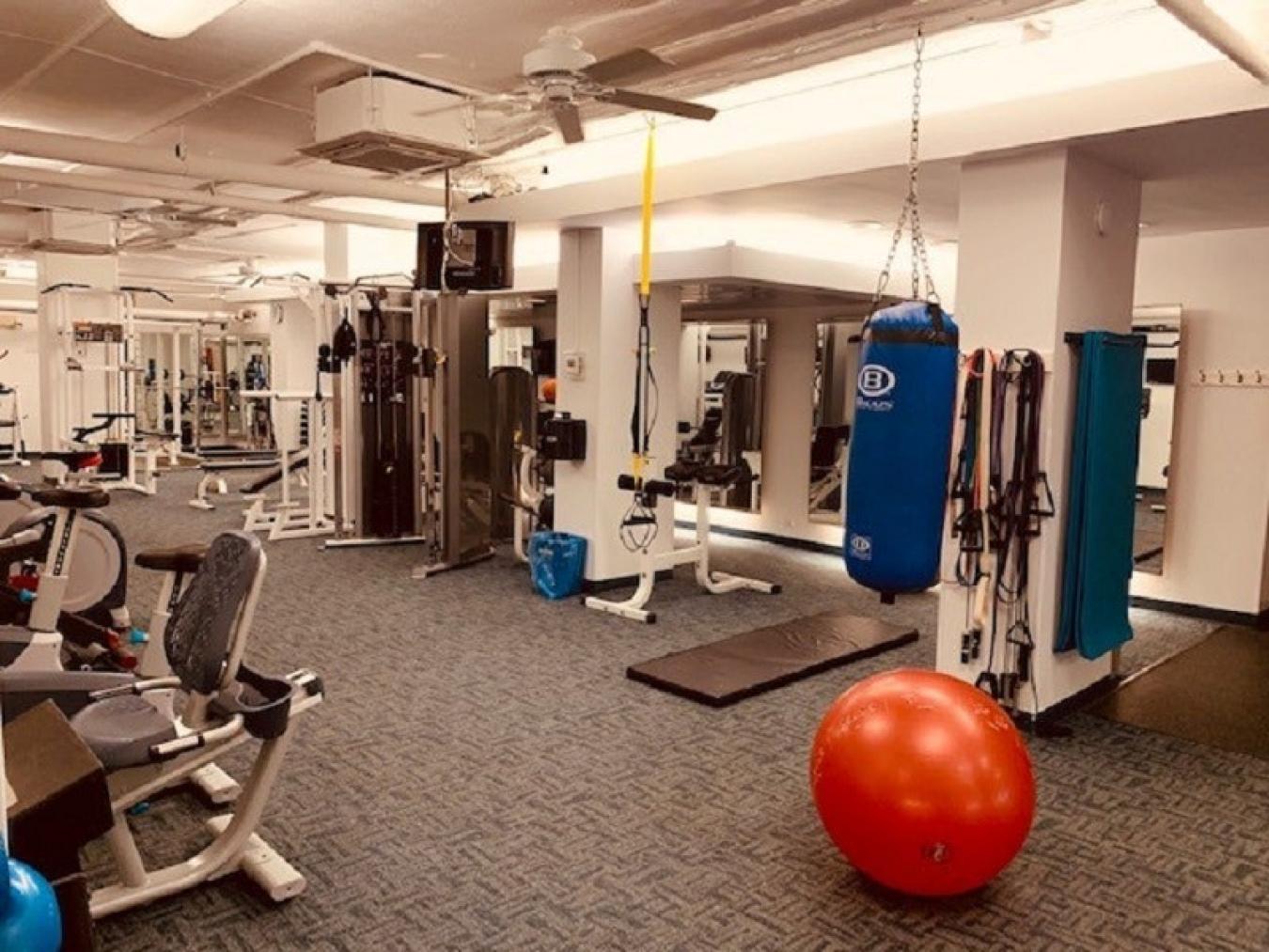 New York, New York, 10025, United States, 2 Bedrooms Bedrooms, ,1 BathroomBathrooms,Residential,For Sale,1968543