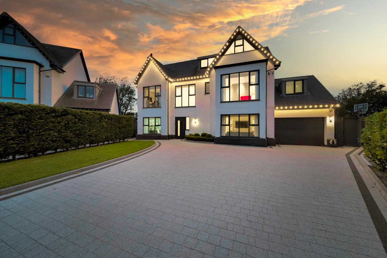 Blundellsands, UK, Merseyside, L23 8AD, United Kingdom, 6 Bedrooms Bedrooms, ,5 BathroomsBathrooms,Residential,For Sale,1969721