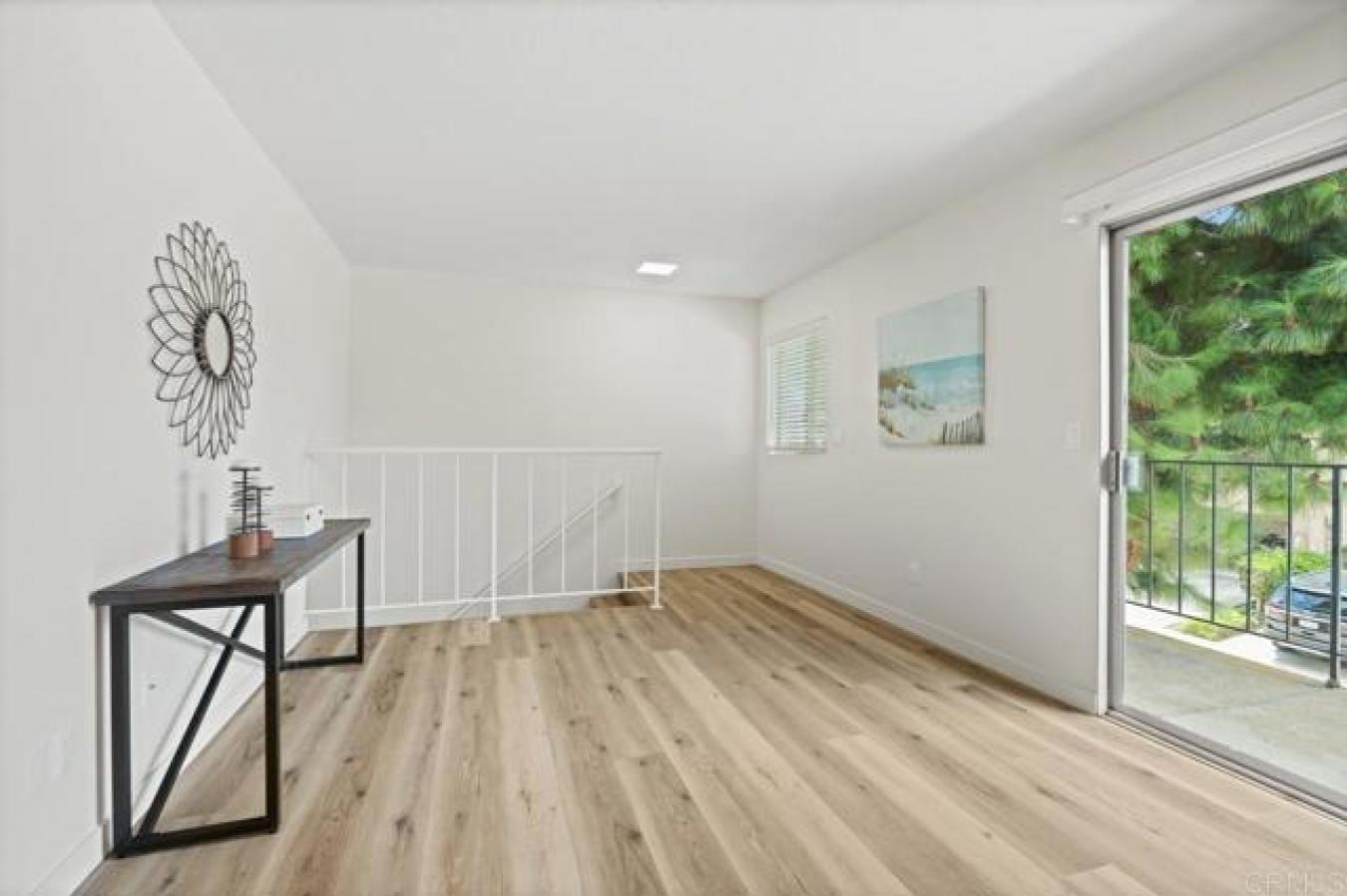 San Diego, San Diego, 92122, United States, 2 Bedrooms Bedrooms, ,1 BathroomBathrooms,Residential,For Sale,1969719