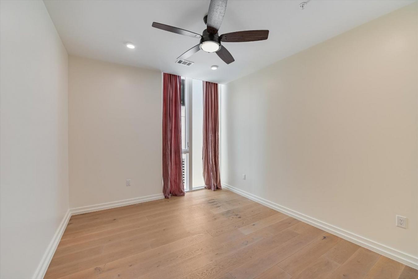 Austin, Travis, 78703, United States, 3 Bedrooms Bedrooms, ,2 BathroomsBathrooms,Residential,For Sale,1969980