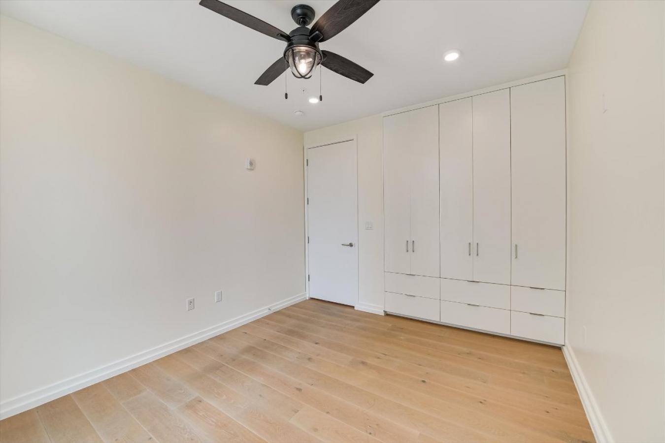 Austin, Travis, 78703, United States, 3 Bedrooms Bedrooms, ,2 BathroomsBathrooms,Residential,For Sale,1969980