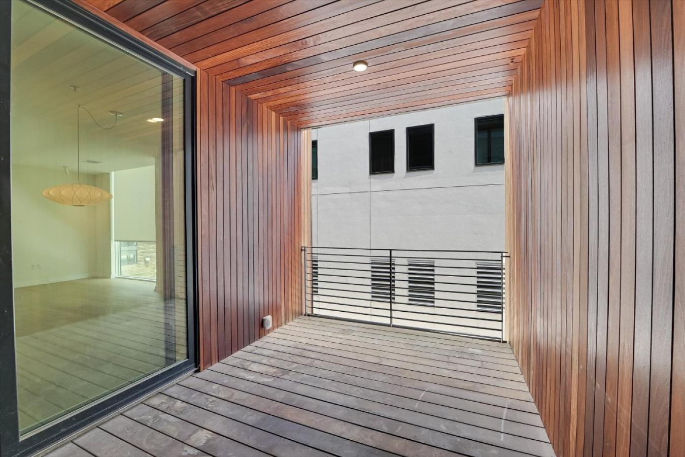 Austin, Travis, 78703, United States, 3 Bedrooms Bedrooms, ,2 BathroomsBathrooms,Residential,For Sale,1969980