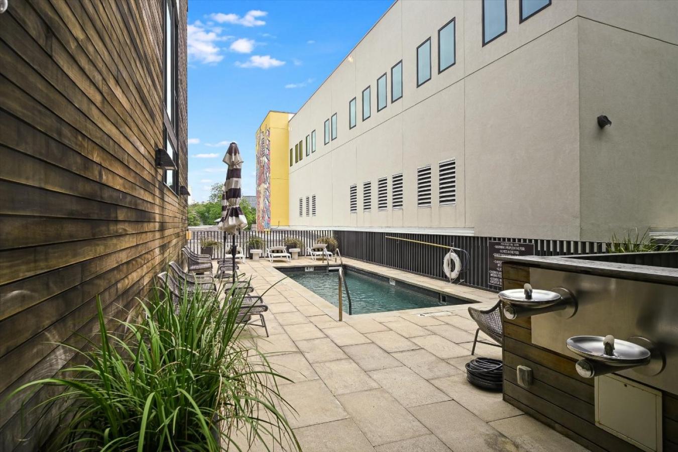 Austin, Travis, 78703, United States, 3 Bedrooms Bedrooms, ,2 BathroomsBathrooms,Residential,For Sale,1969980