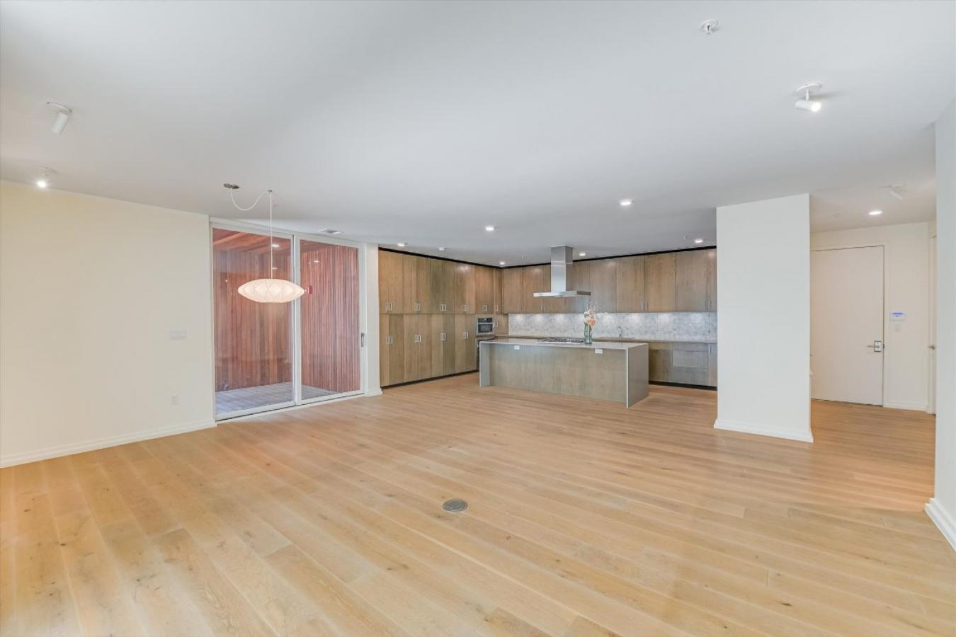 Austin, Travis, 78703, United States, 3 Bedrooms Bedrooms, ,2 BathroomsBathrooms,Residential,For Sale,1969980