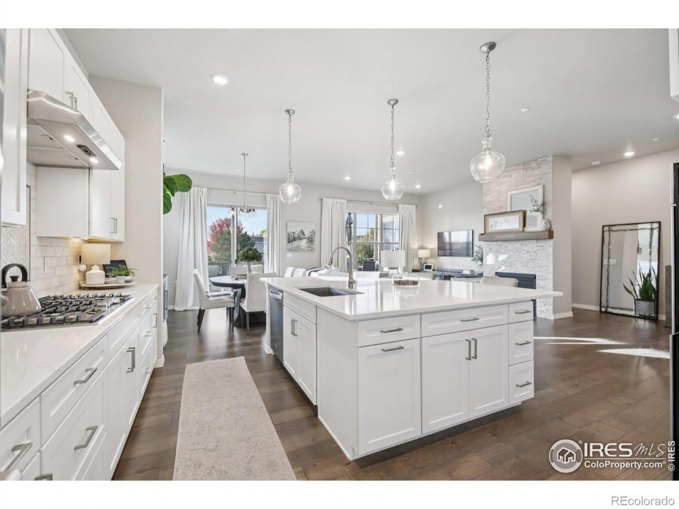 Superior, Boulder, 80027, United States, 3 Bedrooms Bedrooms, ,2 BathroomsBathrooms,Residential,For Sale,1969715