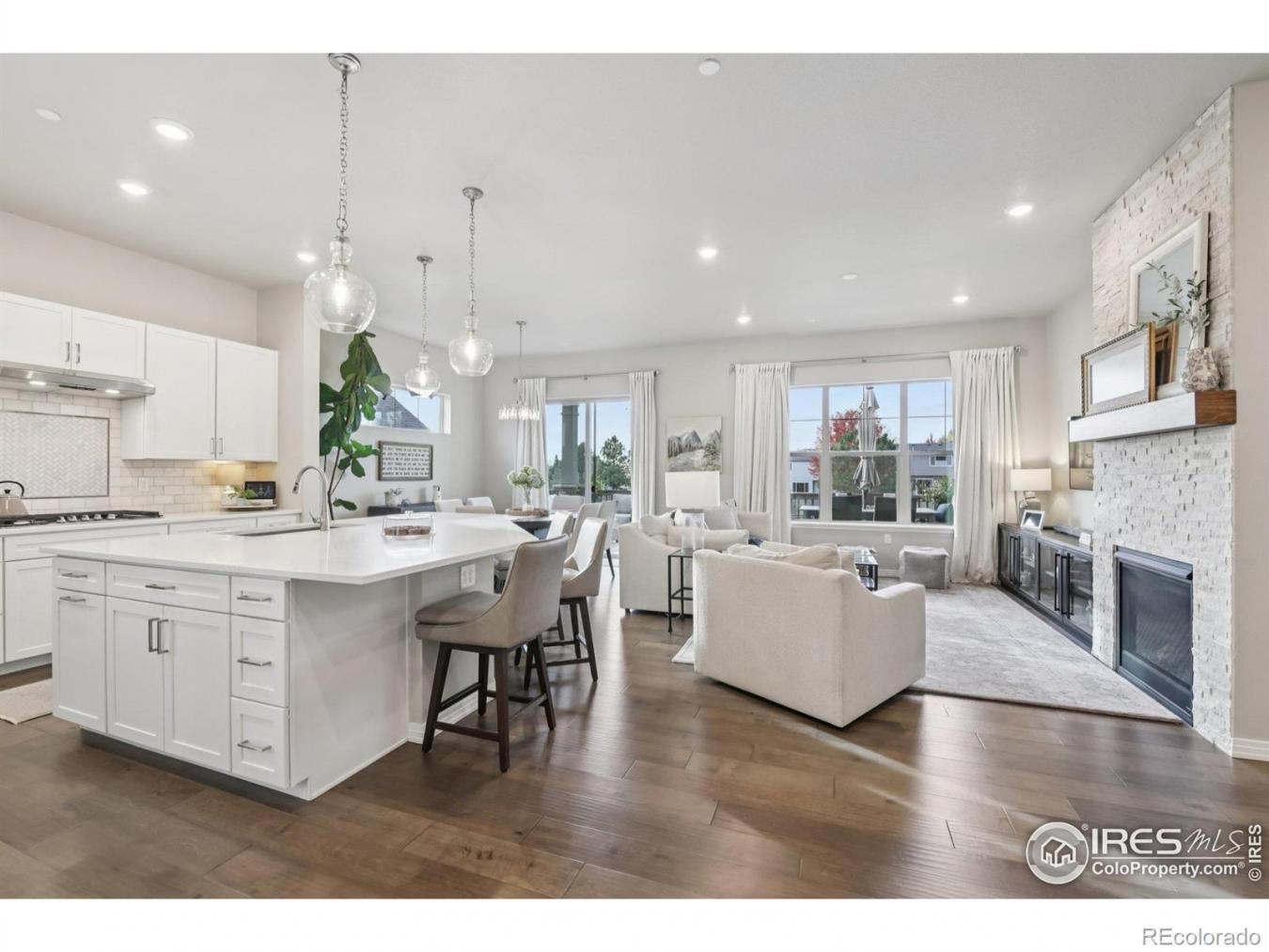 Superior, Boulder, 80027, United States, 3 Bedrooms Bedrooms, ,2 BathroomsBathrooms,Residential,For Sale,1969715