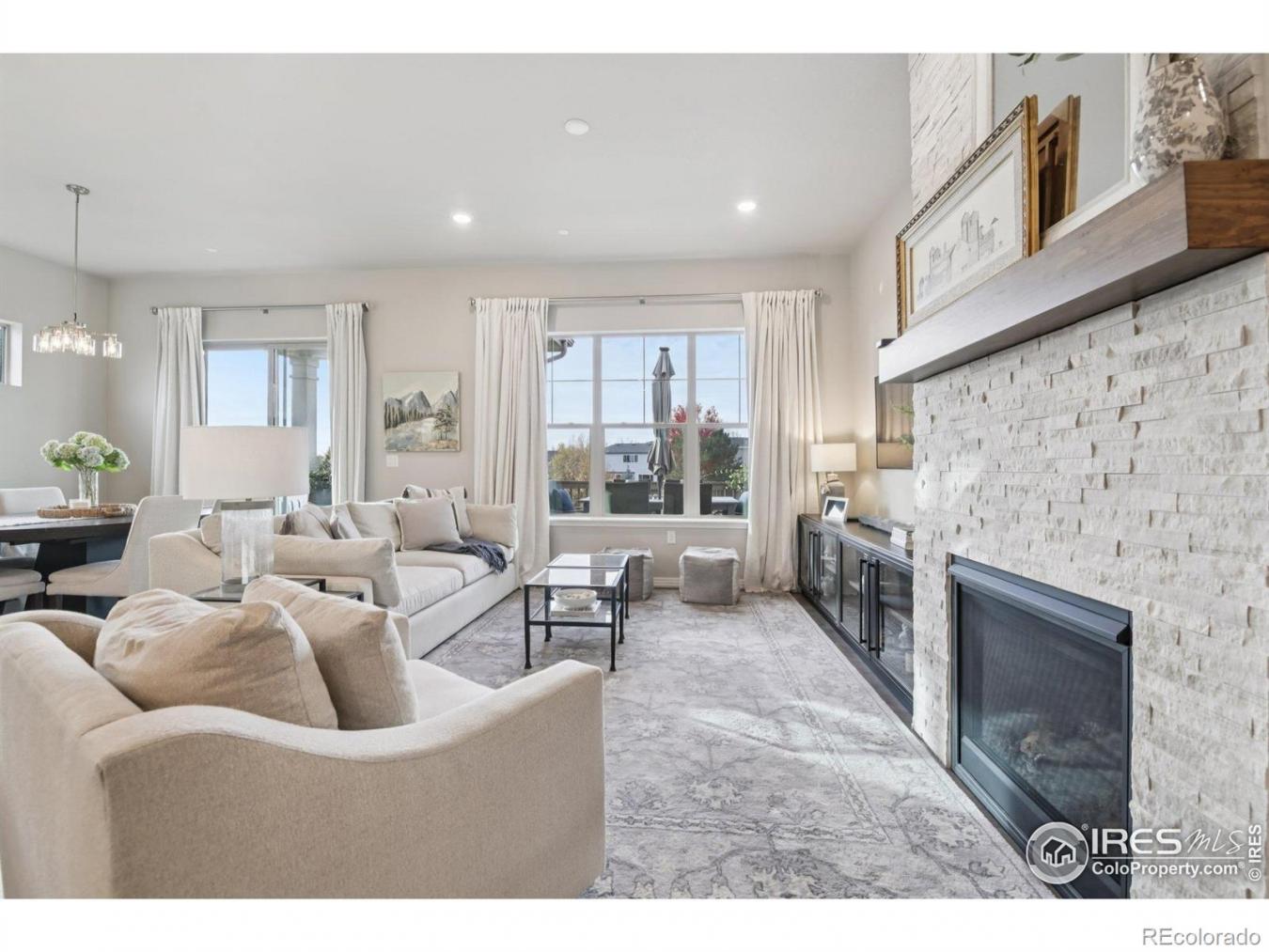 Superior, Boulder, 80027, United States, 3 Bedrooms Bedrooms, ,2 BathroomsBathrooms,Residential,For Sale,1969715