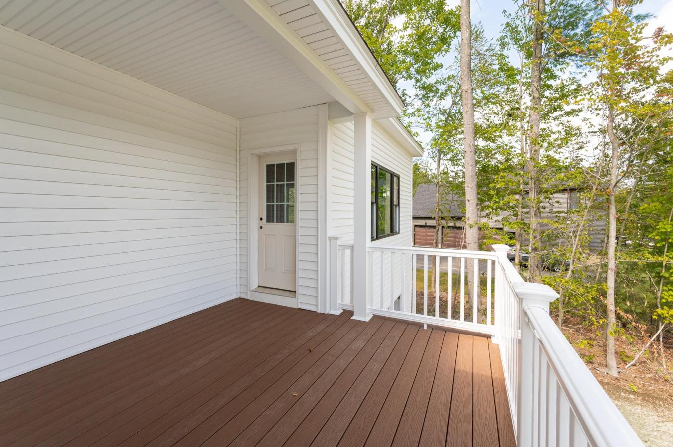 Chester, New Hampshire, 03036, United States, 4 Bedrooms Bedrooms, ,3 BathroomsBathrooms,Residential,For Sale,1969714