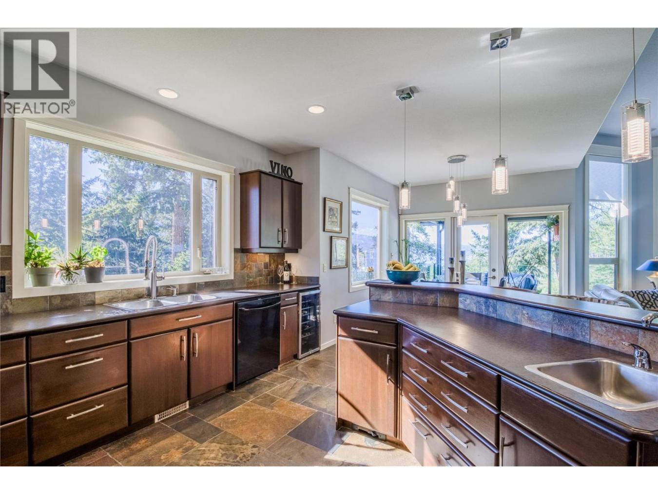 Lake Country, BC, V4V2K7, Canada, ,Residential,For Sale,1969712