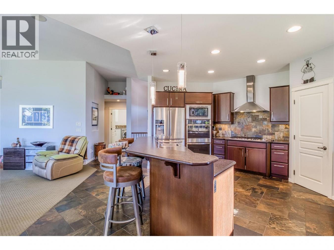 Lake Country, BC, V4V2K7, Canada, ,Residential,For Sale,1969712