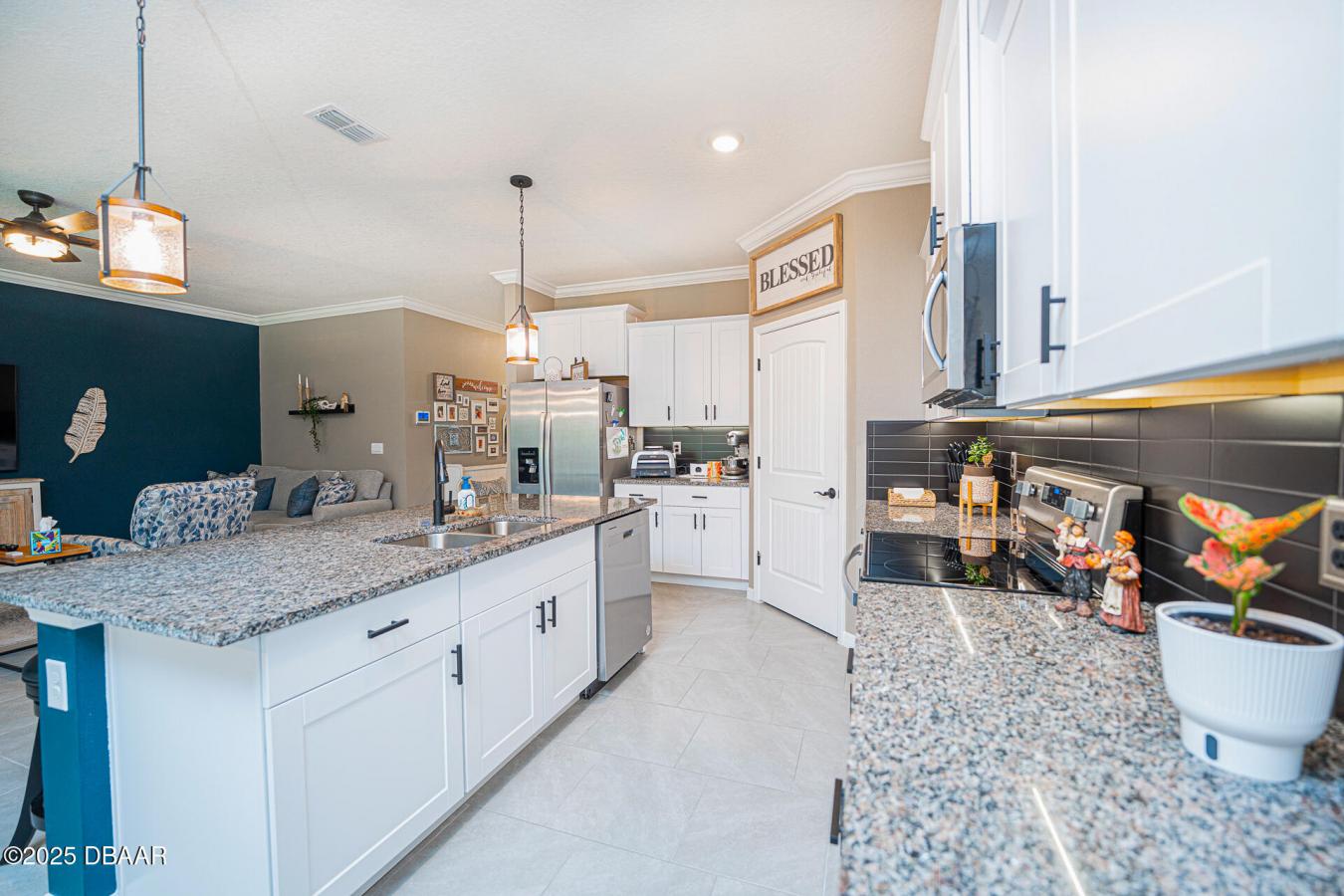 Welcome to your next chapter at 5 Crane Field Road, nestled in the sou – image 10