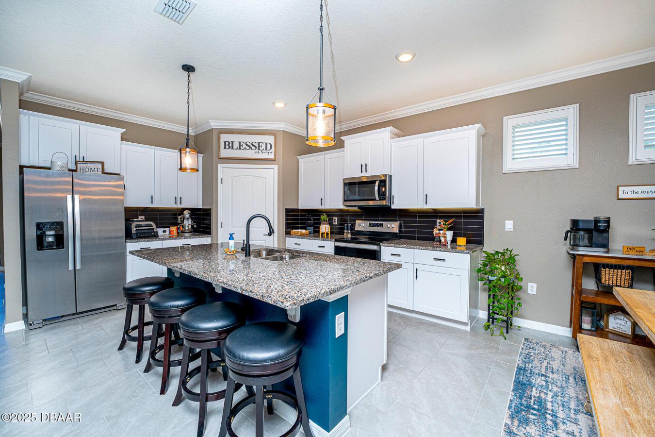 Welcome to your next chapter at 5 Crane Field Road, nestled in the sou – image 11