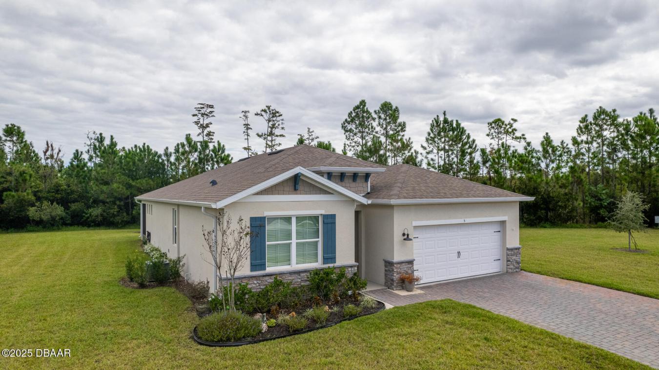 Welcome to your next chapter at 5 Crane Field Road, nestled in the sou – image 4