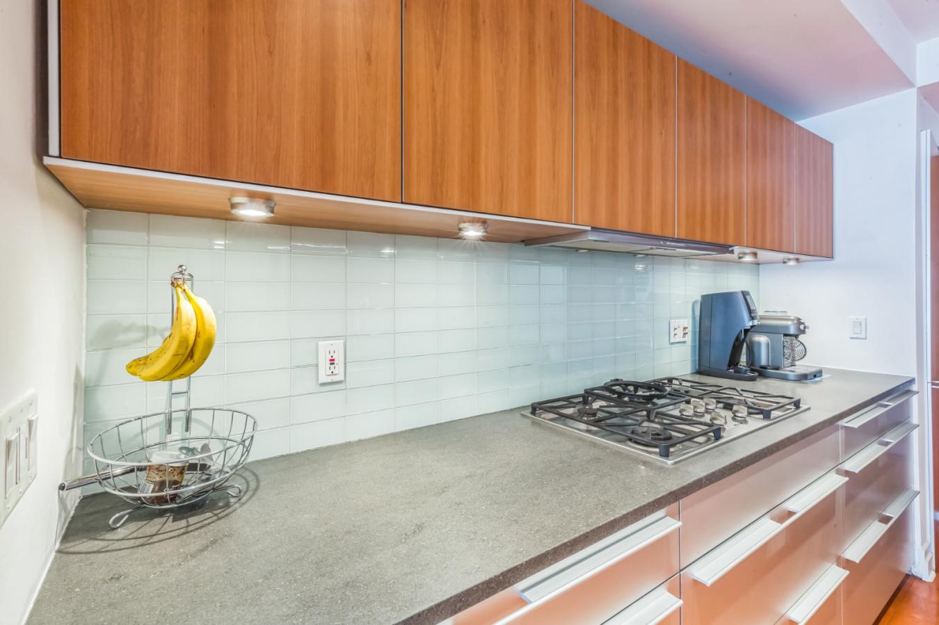 New York, New York, 10011, United States, 2 Bedrooms Bedrooms, ,2 BathroomsBathrooms,Residential,For Sale,1969975