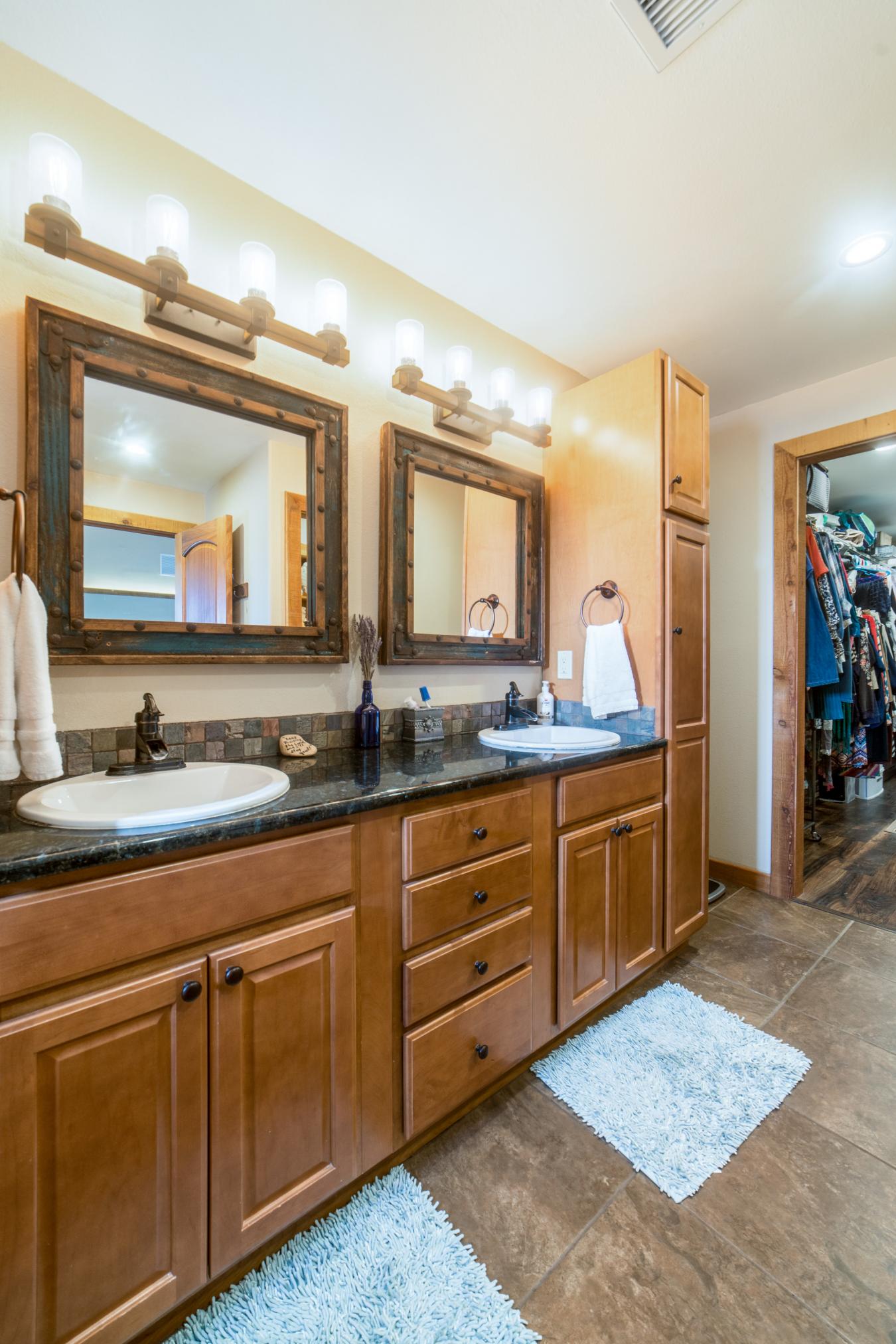 Sonoita, Arizona, 85637, United States, 4 Bedrooms Bedrooms, ,5 BathroomsBathrooms,Residential,For Sale,1988680