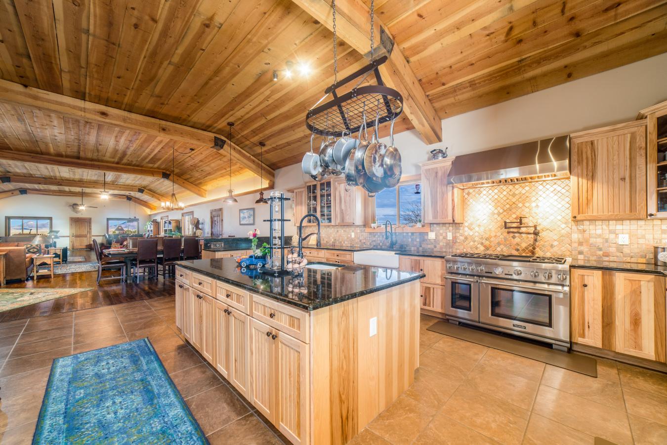 Sonoita, Arizona, 85637, United States, 4 Bedrooms Bedrooms, ,5 BathroomsBathrooms,Residential,For Sale,1988680