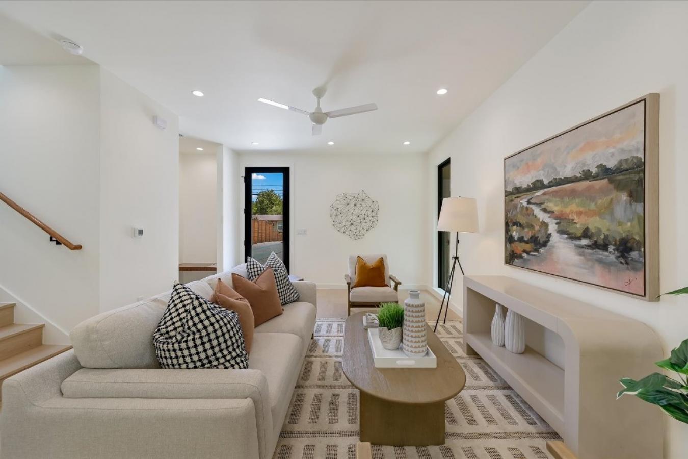 Austin, Travis, 78702, United States, 3 Bedrooms Bedrooms, ,2 BathroomsBathrooms,Residential,For Sale,1969977