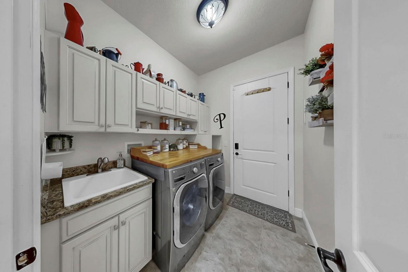 RIVERVIEW, Hillsborough, 33579, United States, 4 Bedrooms Bedrooms, ,1 BathroomBathrooms,Residential,For Sale,1969971