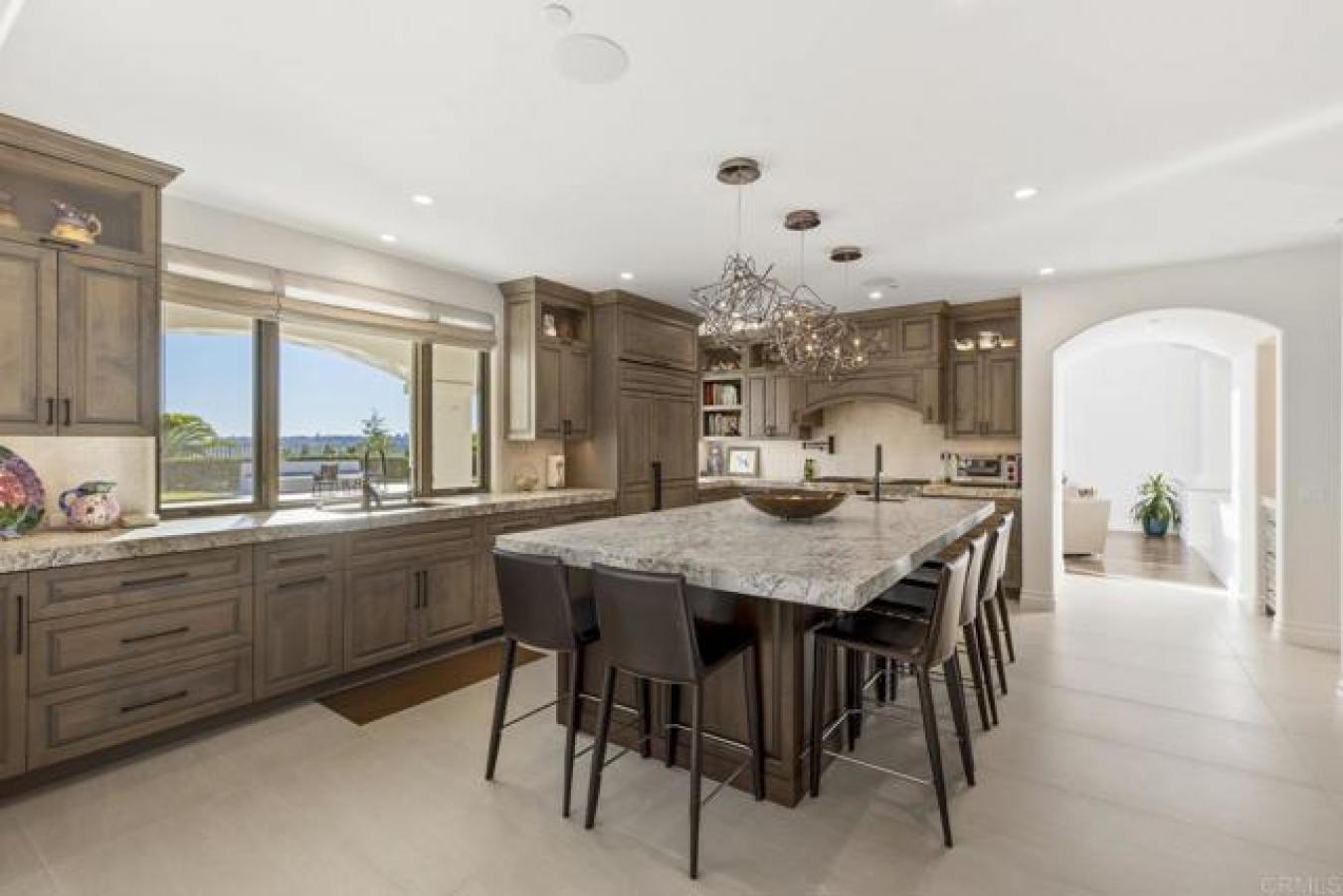 Encinitas, San Diego, 92024, United States, 5 Bedrooms Bedrooms, ,6 BathroomsBathrooms,Residential,For Sale,1969968