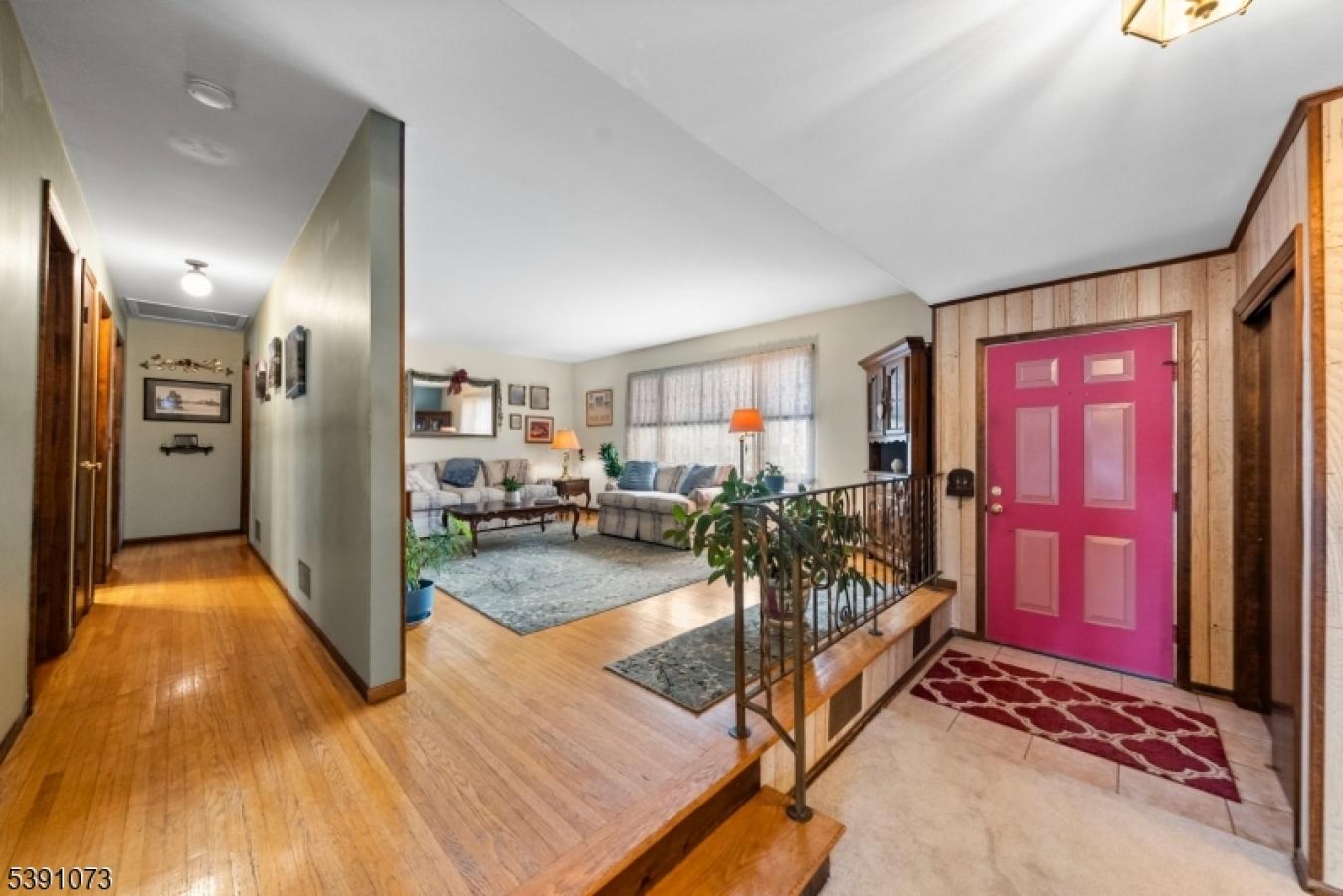 South Plainfield Boro, Middlesex, 07080, United States, 3 Bedrooms Bedrooms, ,2 BathroomsBathrooms,Residential,For Sale,1969966