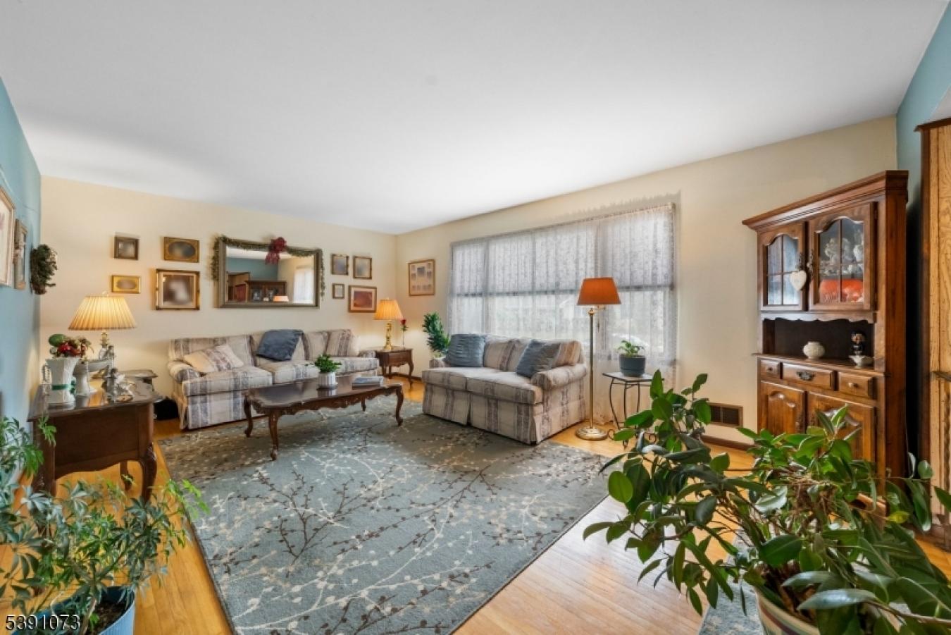 South Plainfield Boro, Middlesex, 07080, United States, 3 Bedrooms Bedrooms, ,2 BathroomsBathrooms,Residential,For Sale,1969966