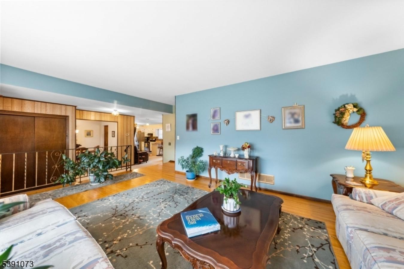 South Plainfield Boro, Middlesex, 07080, United States, 3 Bedrooms Bedrooms, ,2 BathroomsBathrooms,Residential,For Sale,1969966