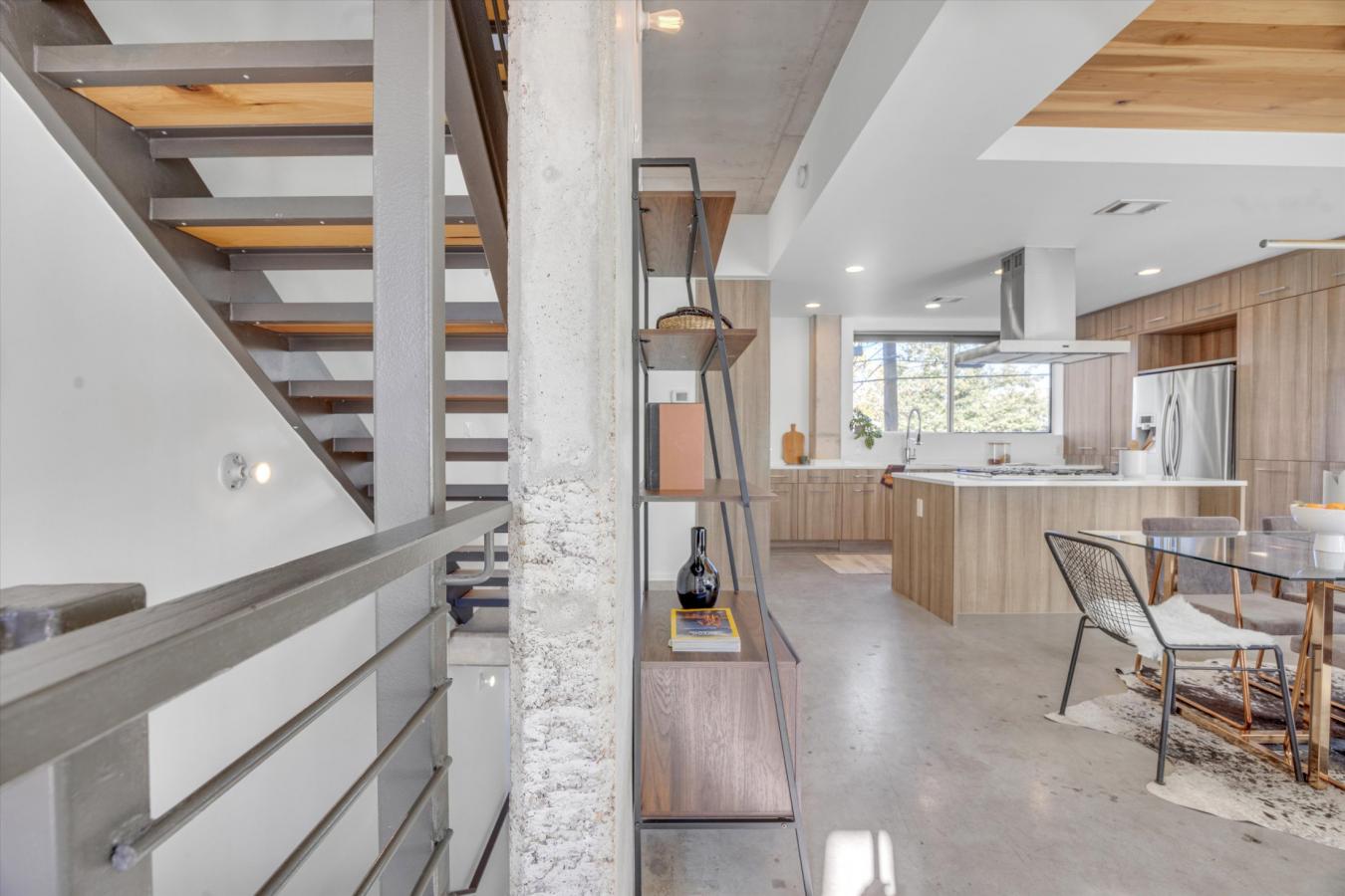 Austin, Texas, 78704, United States, 3 Bedrooms Bedrooms, ,3 BathroomsBathrooms,Residential,For Sale,1969967