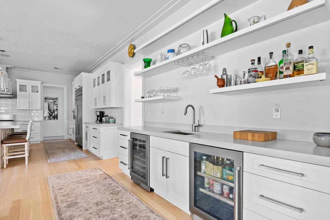 Village of Quogue, New York, 11968, United States, 6 Bedrooms Bedrooms, ,8 BathroomsBathrooms,Residential,For Sale,1969820